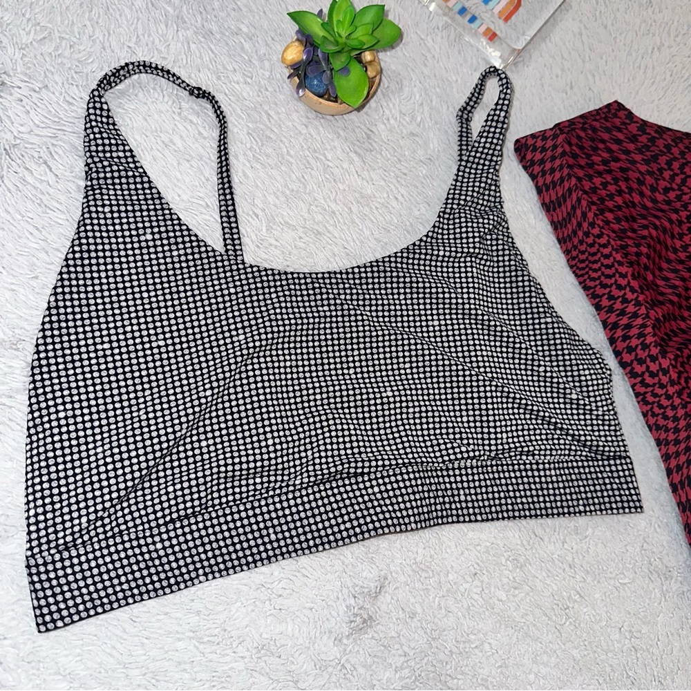 Fabletics Wireless Bra Bundle - image 5